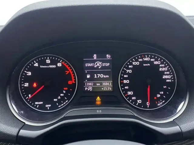 Audi Q2L — Фото автомобиля 15
