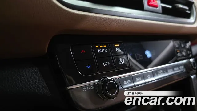 Kia Seltos New — Фото автомобиля 27