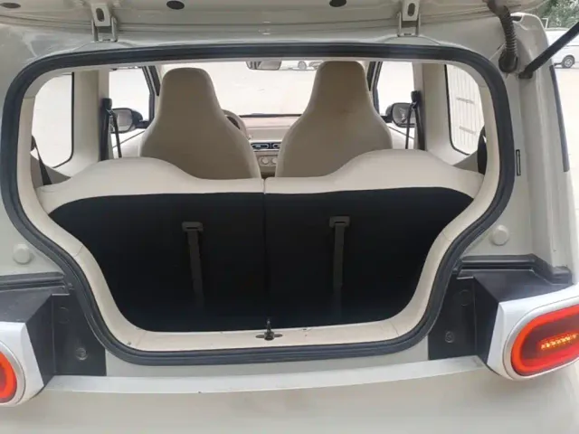Wuling Hongguang Mini EV — Фото автомобиля 18