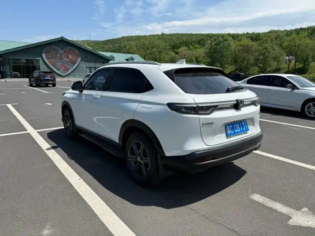 Honda XR-V — Фото автомобиля 6