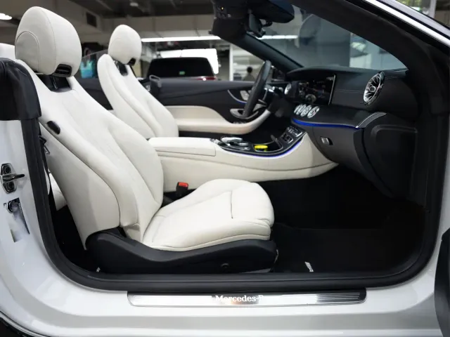 Mercedes-Benz E-Class — Фото автомобиля 18