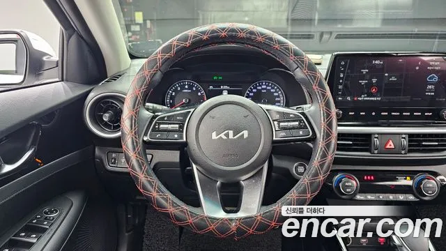 Kia K3 Generation 2 — Фото автомобиля 13