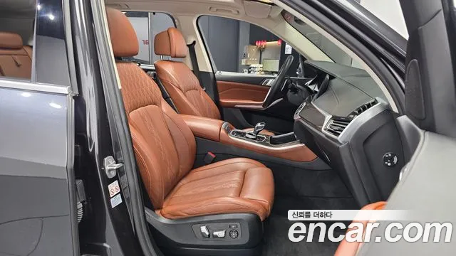 BMW X5 — Фото автомобиля 10