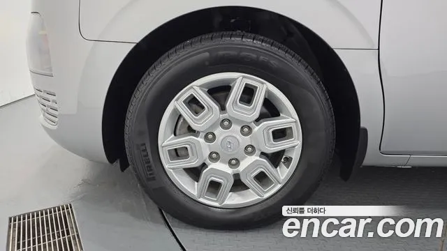 Hyundai Staria — Фото автомобиля 5