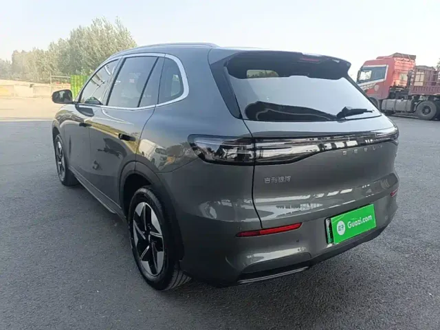 Geely Galaxy E5 — Фото автомобиля 4