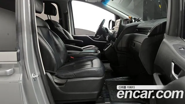 Hyundai Staria — Фото автомобиля 26