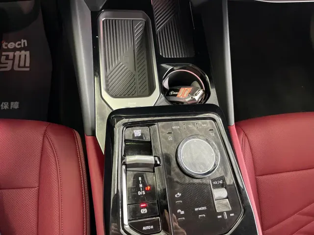 BMW 5 Series — Фото автомобиля 17