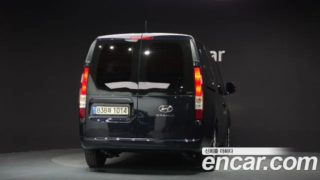 Hyundai Staria Staria Карго 5 мест — Фото автомобиля 4