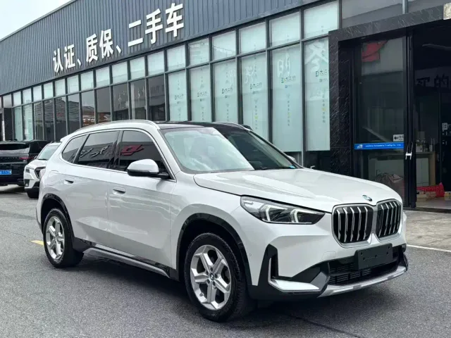 BMW X1 — Фото автомобиля 3