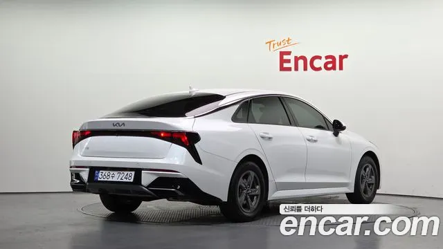Kia K5 Новый K5 3 поколение 2.0 LPi(Для проката) — Фото автомобиля 2