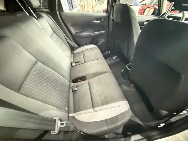 Honda Fit — Фото автомобиля 7