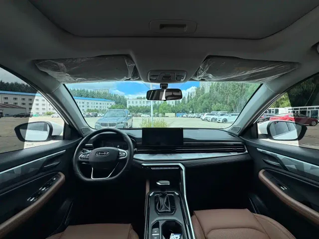 Geely Vision X6 — Фото автомобиля 10