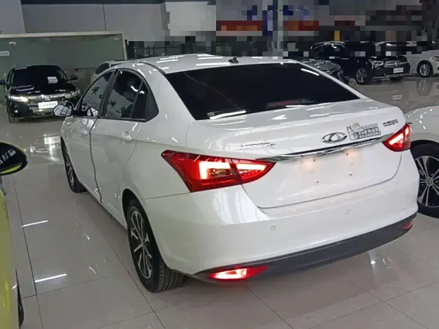 Chery Arrizo 5 — Фото автомобиля 4