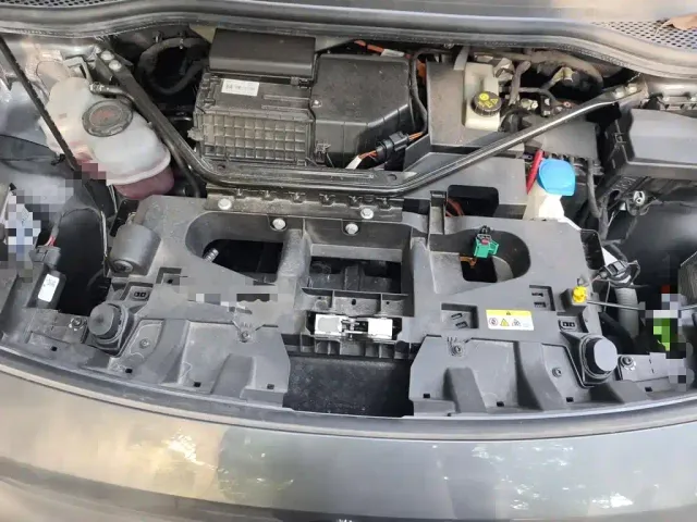 Volkswagen Volkswagen ID.4 X 2025 Smart Ultimate Long Range Edition — Фото автомобиля 16