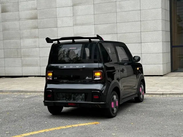 Geely Panda — Фото автомобиля 16