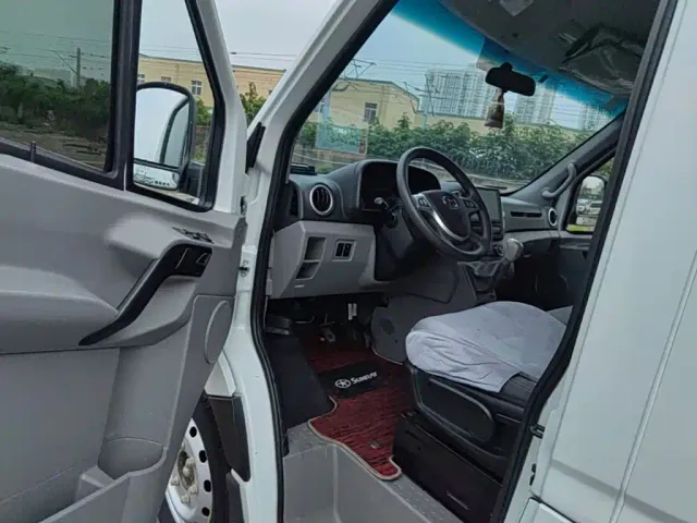 JAC Motors Sunray — Фото автомобиля 11