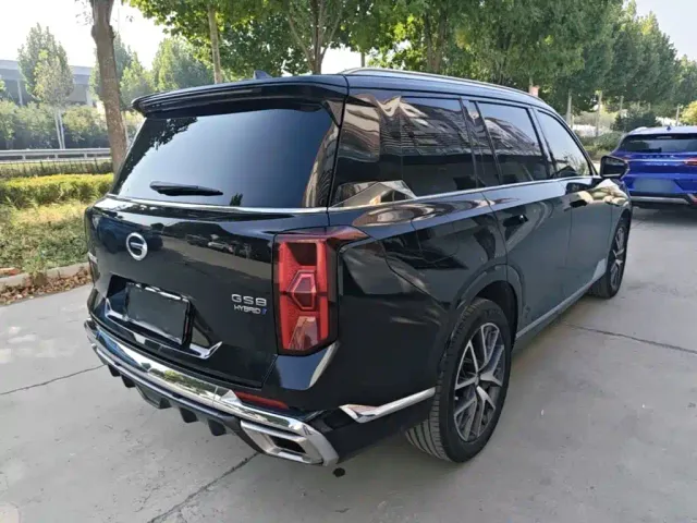 GAC Trumpchi GS8 — Фото автомобиля 6