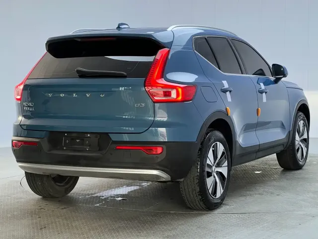 Volvo Volvo XC40 2023 B3 Zhiyuan Luxury Edition — Фото автомобиля 26