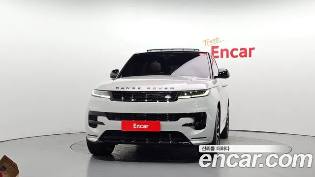 Land Rover Range Rover Sport — Фото автомобиля 3