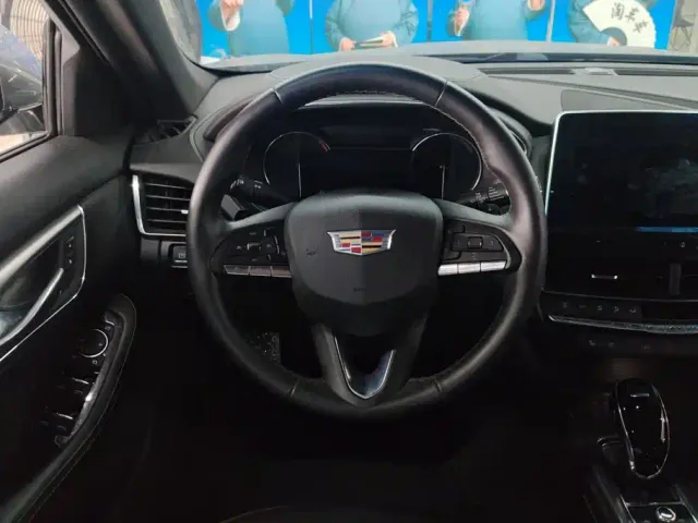 Cadillac CT5 — Фото автомобиля 15