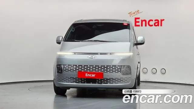 Hyundai Staria — Фото автомобиля 3