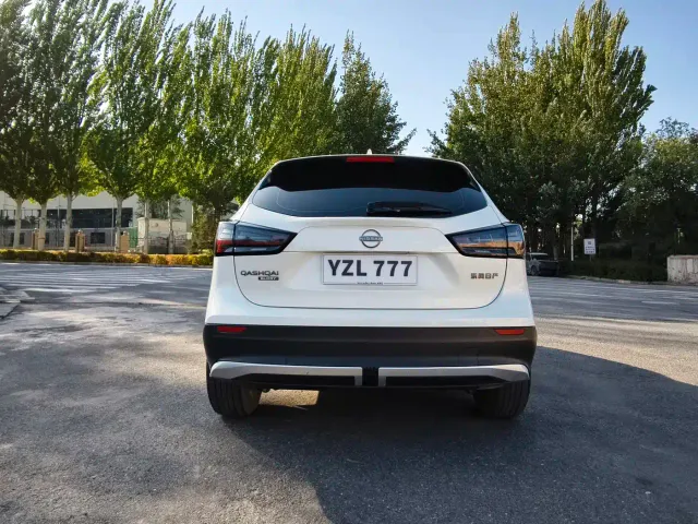 Nissan Qashqai — Фото автомобиля 5