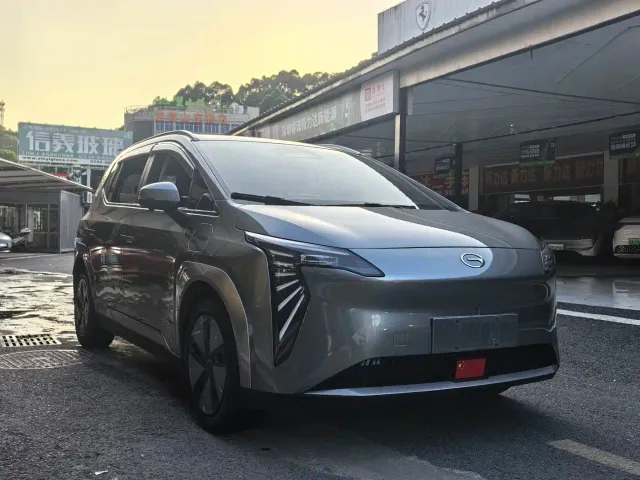 GAC Aion Y — Фото автомобиля 3