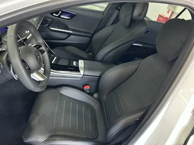 Mercedes-Benz C-Class — Фото автомобиля 15