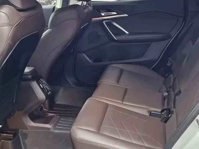 BMW X1 — Фото автомобиля 9