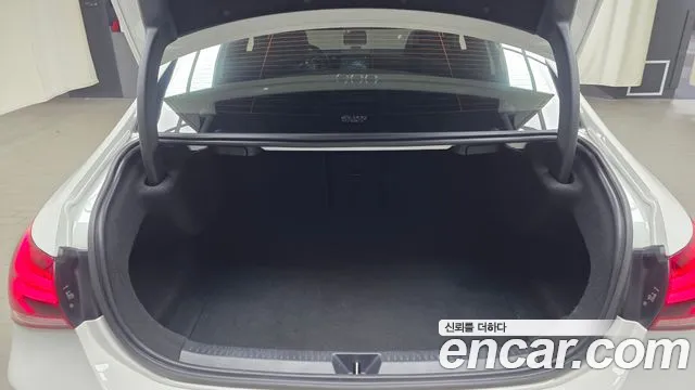 Mercedes-Benz A-Class W177 — Фото автомобиля 22