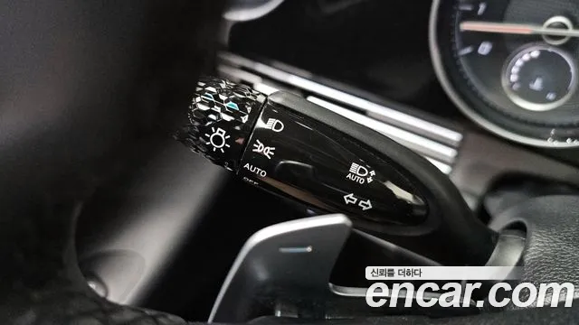 Hyundai Grandeur Новый Grandeur IG 3.0 LPi (Для проката) — Фото автомобиля 19