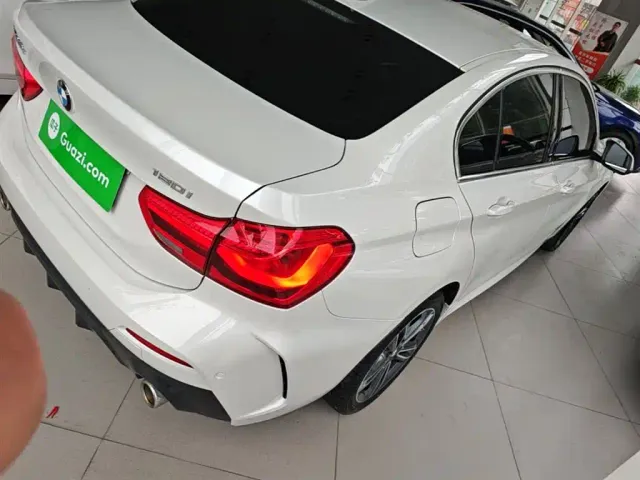 BMW 1 Series — Фото автомобиля 6