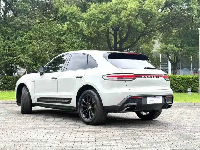 Porsche Macan — Фото автомобиля 4