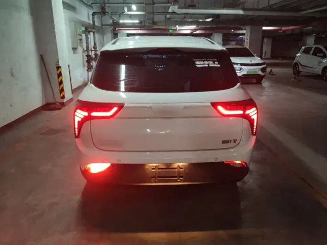 Nezha Auto Nezha V 2021 Long Range Entertainment Upgrade — Фото автомобиля 5