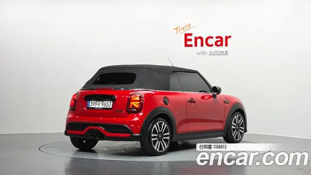 Mini Cooper Convertible — Фото автомобиля 2