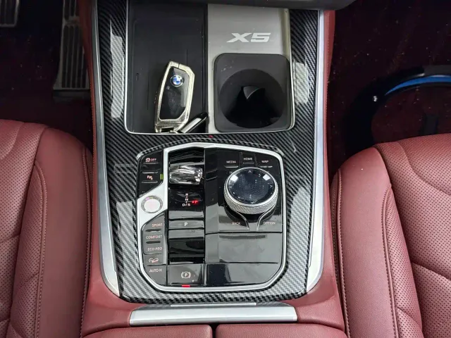 BMW X5 — Фото автомобиля 7