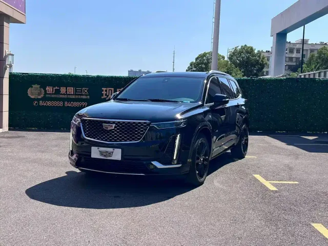 Cadillac XT6 — Фото автомобиля 2