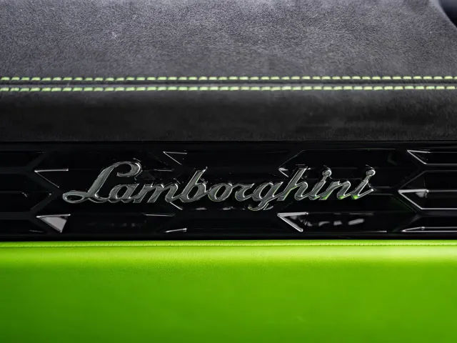 Lamborghini Huracan — Фото автомобиля 10