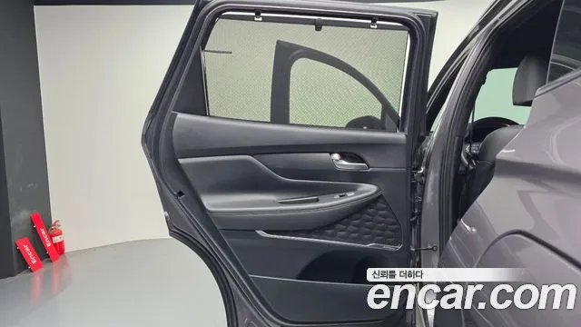 Hyundai Santafe — Фото автомобиля 22