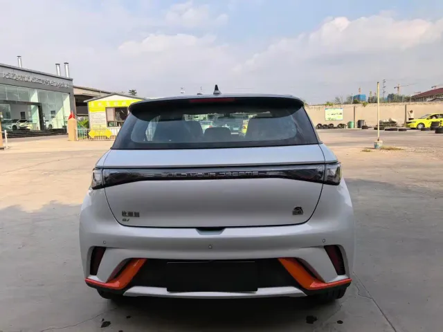 BYD Dolphin — Фото автомобиля 6