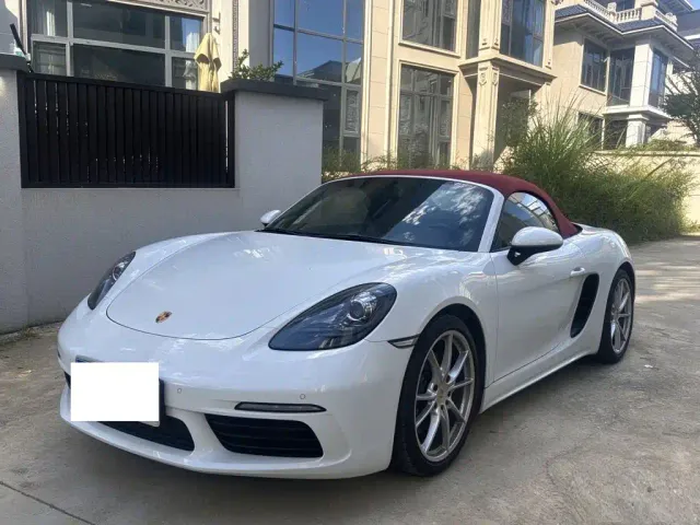 Porsche 718 — Фото автомобиля 2