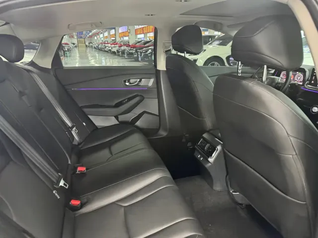 Honda Accord — Фото автомобиля 9