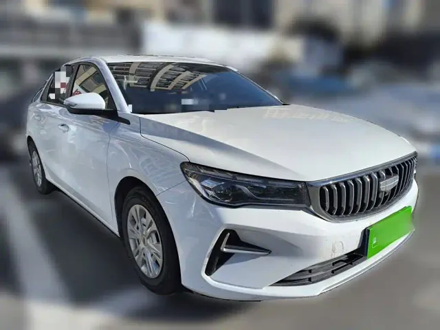 Geely Emgrand — Фото автомобиля 3