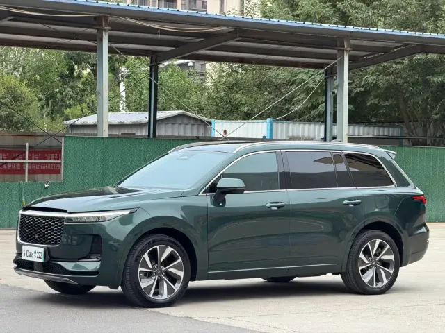 Фотография автомобиля — Li Auto ONE
