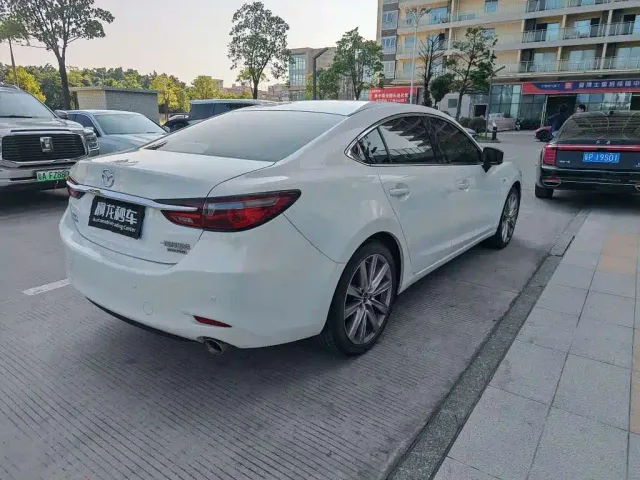 Mazda Atenza — Фото автомобиля 8