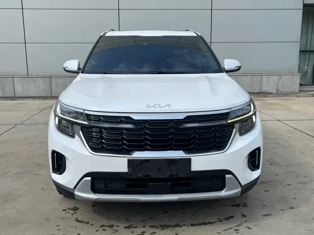 Kia Seltos — Фото автомобиля 2