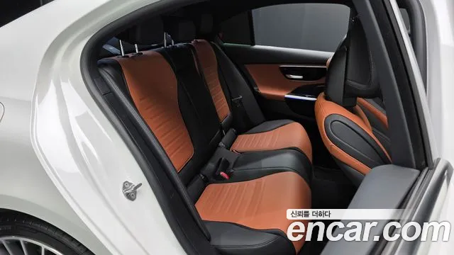Mercedes-Benz C-Class — Фото автомобиля 10