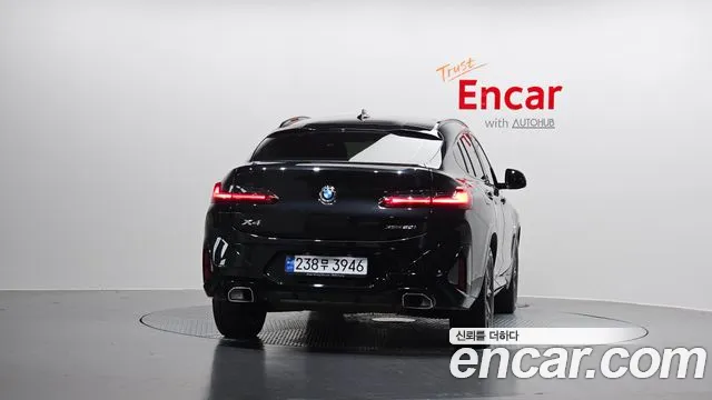 BMW X4 xDrive20i M Sport — Фото автомобиля 4