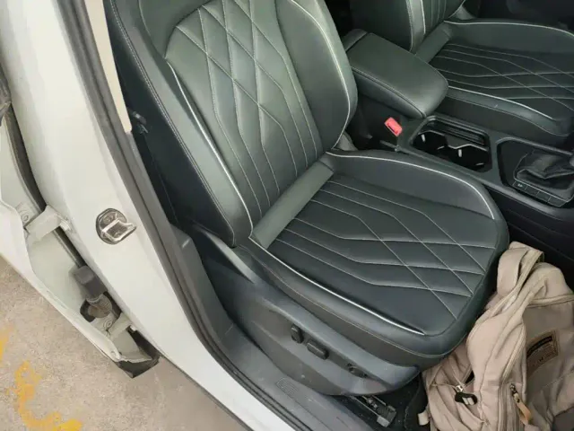 Volkswagen Tiguan L — Фото автомобиля 24