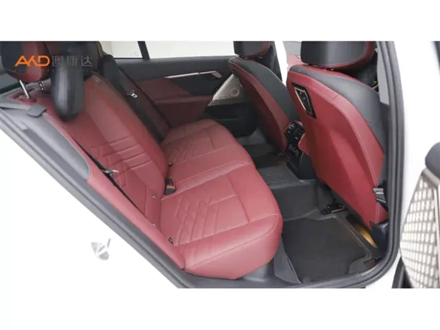 BMW 5 Series — Фото автомобиля 8